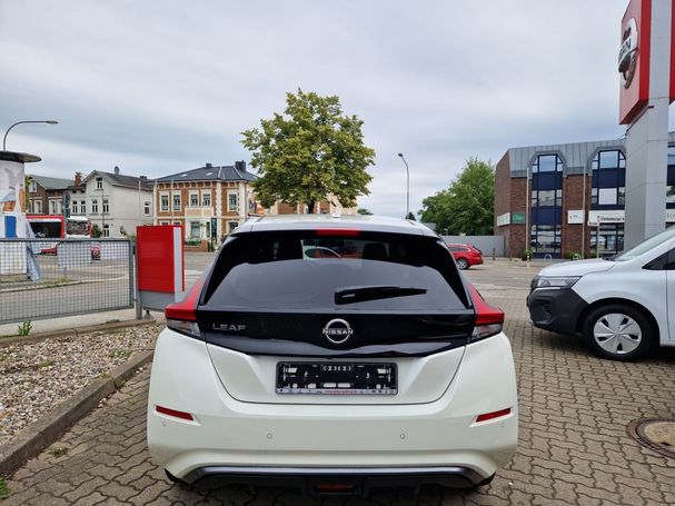 Nissan Leaf 40 kWh N-Connecta 110 kW image number 7