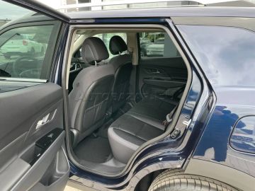 Car image 32