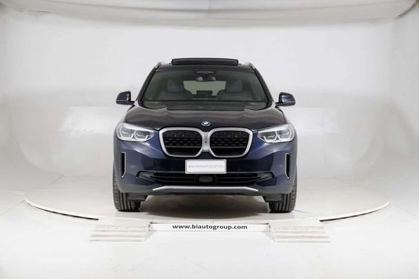 BMW iX3 Impressive 210 kW image number 2