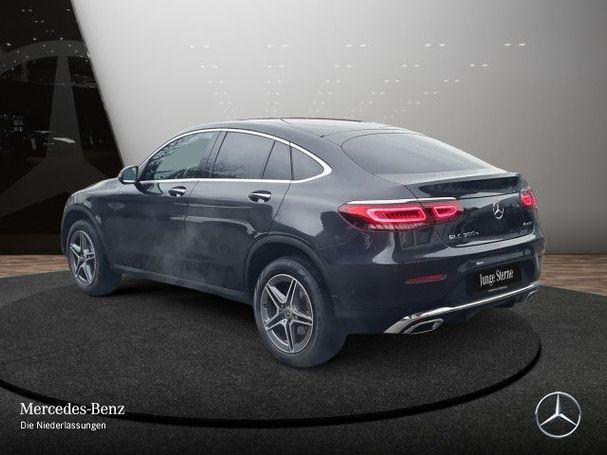 Mercedes-Benz GLC 300 e 235 kW image number 13