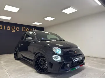 Car image 4