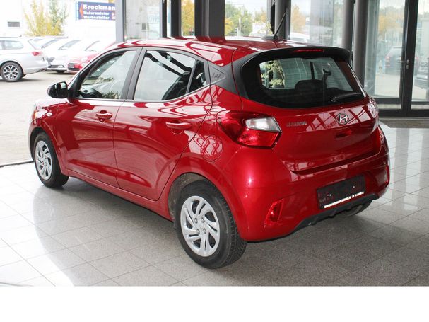 Hyundai i10 1.0 Select 49 kW image number 4