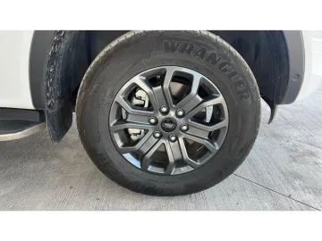 Car image 41