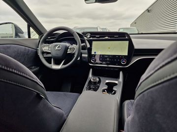 Car image 37