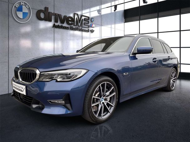 BMW 330 Touring xDrive 185 kW image number 2