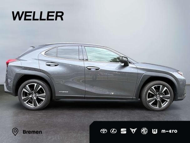 Lexus UX 250h 135 kW image number 18