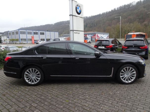 BMW 740d xDrive 250 kW image number 8