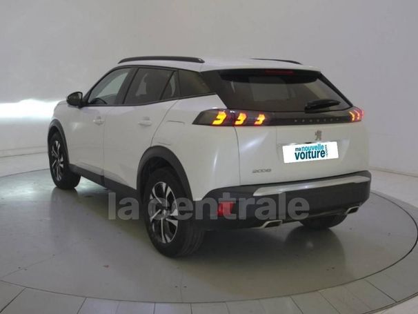 Peugeot 2008 PureTech 130 Allure 96 kW image number 4