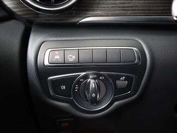 Car image 37