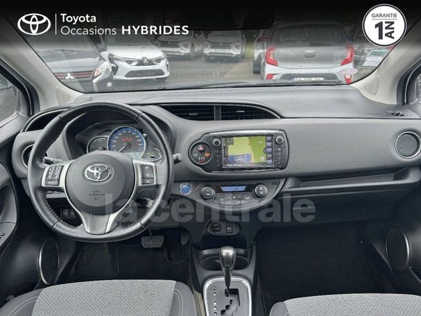 Toyota Yaris Hybrid 55 kW image number 15