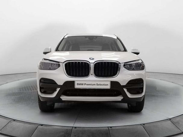 BMW X3 xDrive20d Advantage 140 kW image number 17