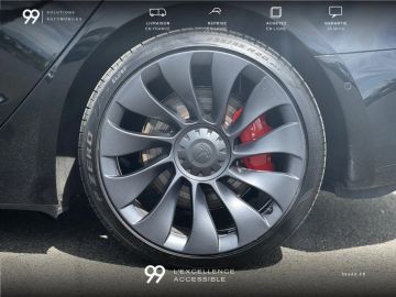 Car image 46