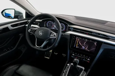 Car image 37