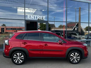 Car image 4