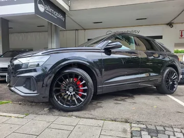 Car image 40