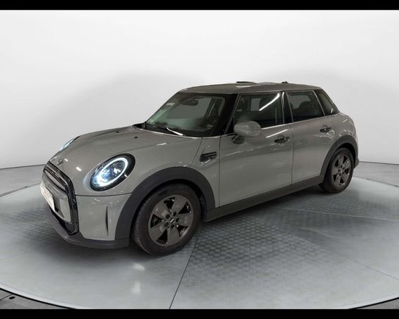 Mini Cooper Classic 100 kW image number 1