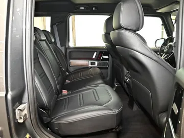 Car image 31