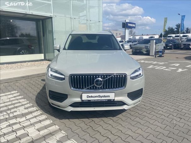 Volvo XC90 AWD Momentum B5 173 kW image number 3