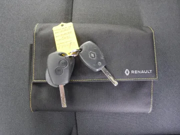 Car image 33