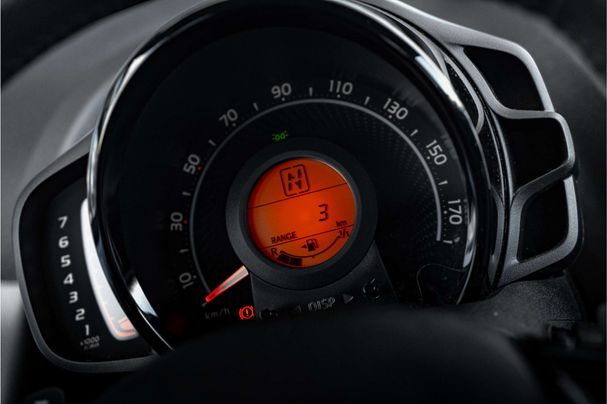 Toyota Aygo 54 kW image number 11