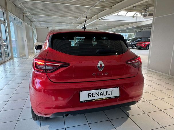 Renault Clio TCe 100 74 kW image number 3