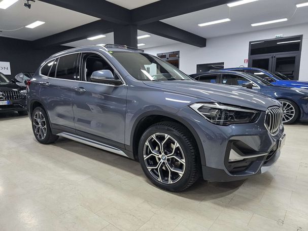 BMW X1 sDrive18d xLine 110 kW image number 3