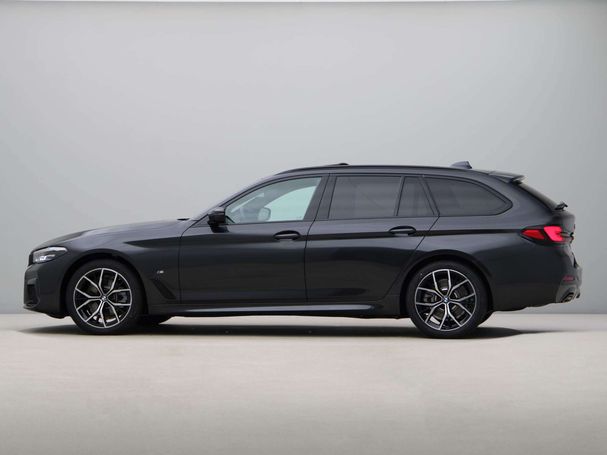 BMW 520i Touring 135 kW image number 12