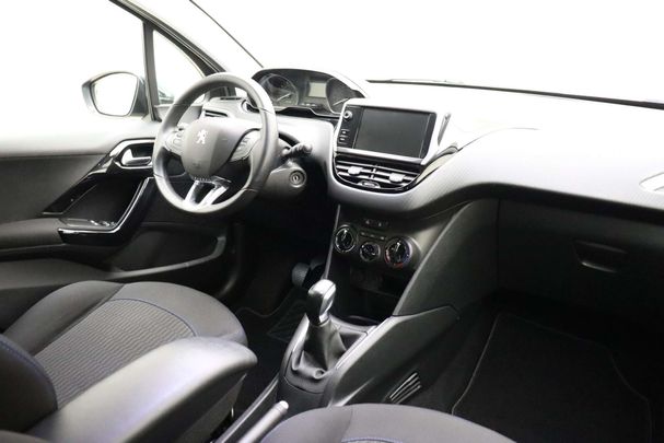 Peugeot 208 PureTech 60 kW image number 5