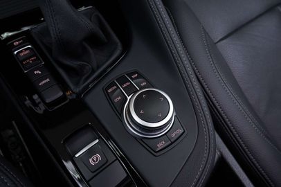 Car image 37