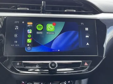 Car image 24