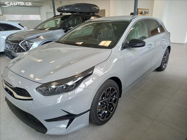 Kia Ceed 1.5 T-GDI 103 kW image number 1