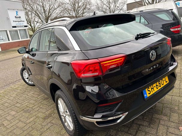 Volkswagen T-Roc 1.0 TSI Style 85 kW image number 4