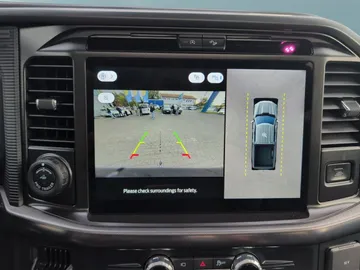 Car image 21