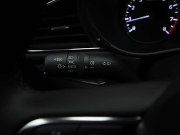 Car image 26