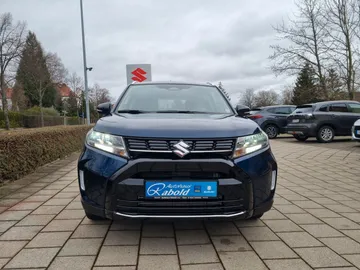Car image 4