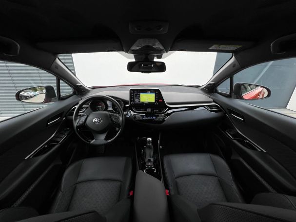 Toyota C-HR 2.0 Hybrid 135 kW image number 7