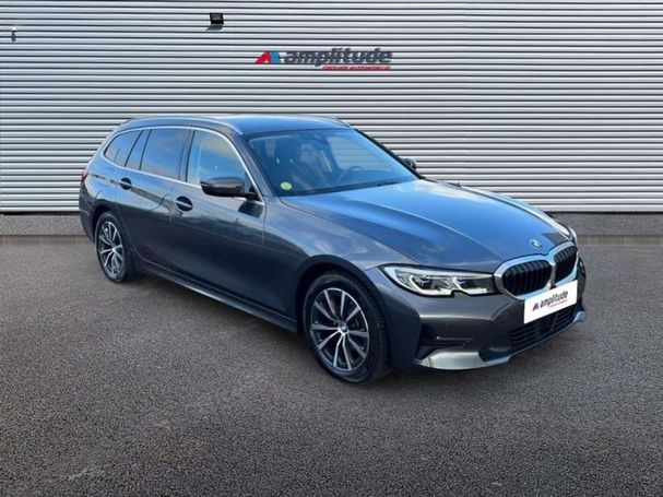 BMW 320 Touring xDrive 142 kW image number 2