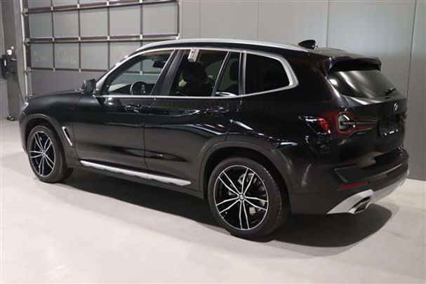 BMW X3 sDrive 135 kW image number 2