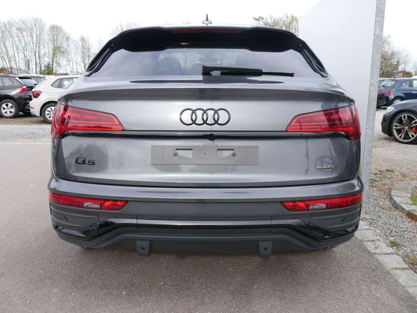 Audi Q5 50 TFSIe quattro S-line Sportback 220 kW image number 2