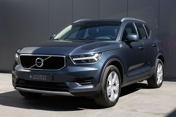 Volvo XC40 B4 Momentum 145 kW image number 1