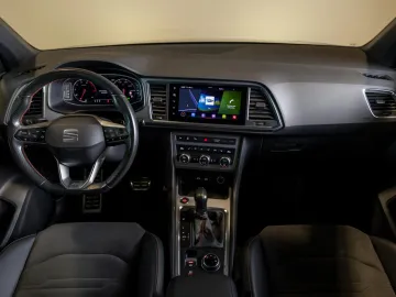 Car image 33
