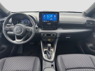 Car image 11