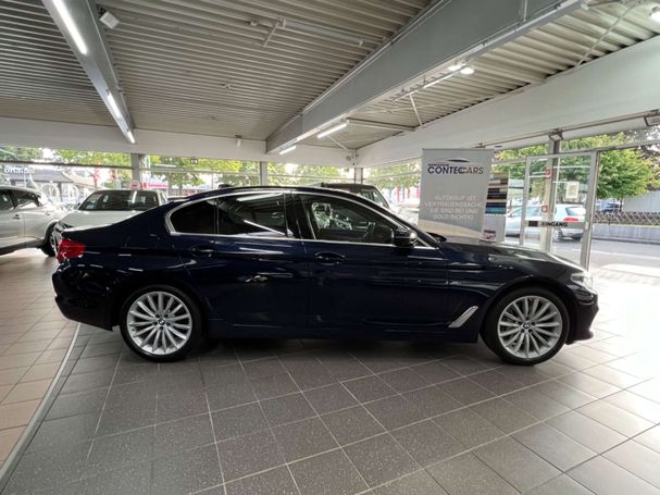 BMW 540i xDrive Luxury Line 250 kW image number 4