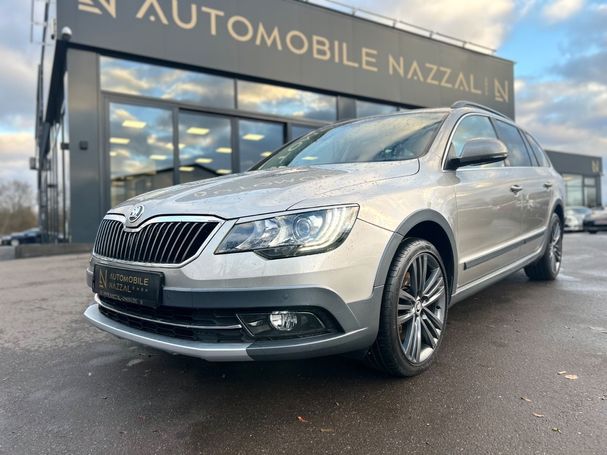 Skoda Superb Combi 4x4 Elegance 125 kW image number 2