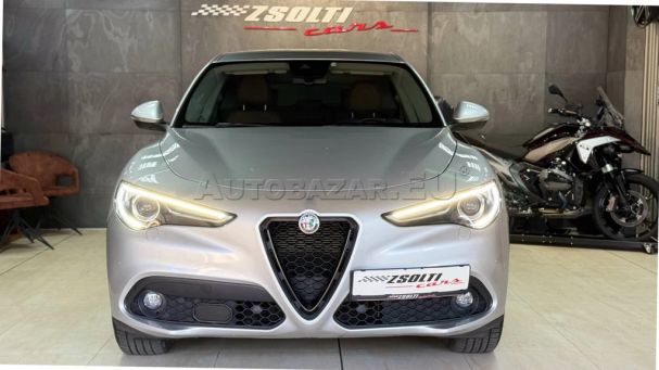 Alfa Romeo Stelvio 2.2 140 kW image number 3