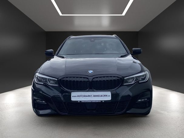 BMW 320d Touring M Sport xDrive 140 kW image number 3