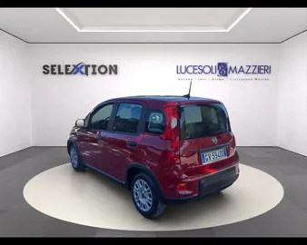 Car image 5