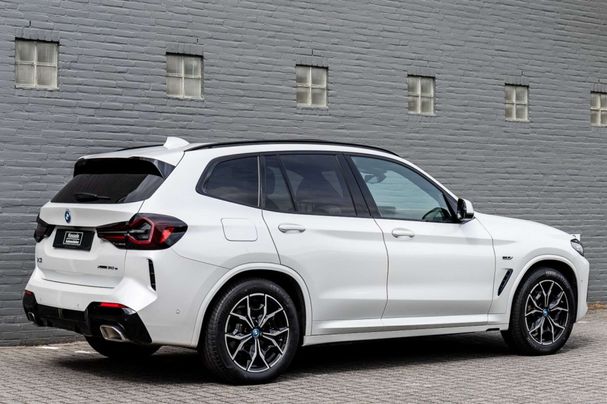 BMW X3e M xDrive 215 kW image number 6