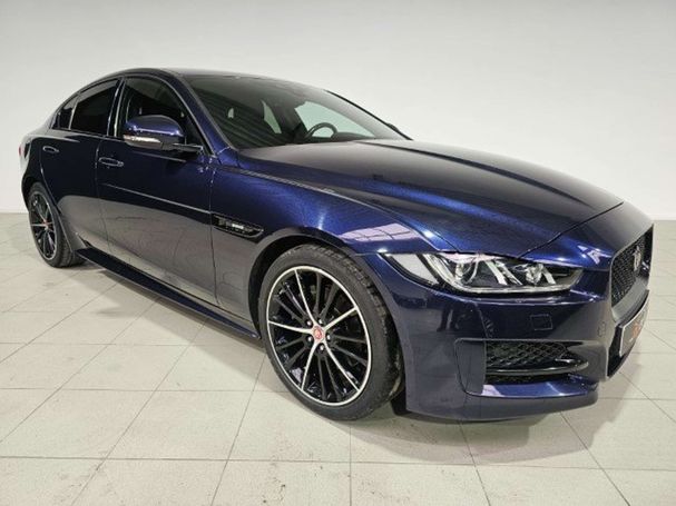 Jaguar XE 132 kW image number 5