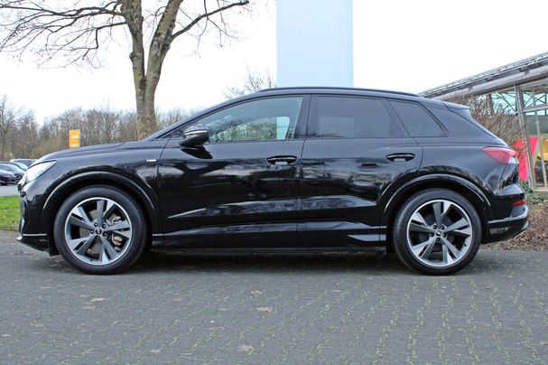 Audi Q4 40 e-tron S-line 150 kW image number 3